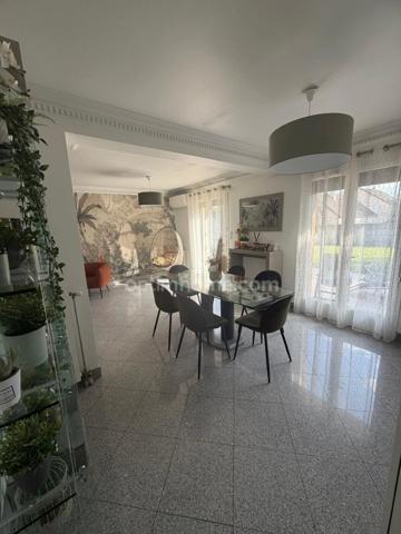 MONTMAGNY(95) - Maison 7 pièces / 5 chambres - 577 500 € FAI