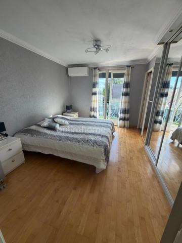 MONTMAGNY(95) - Maison 7 pièces / 5 chambres - 577 500 € FAI