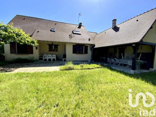 Maison d’architecte 8 pièces de 148 m² à Gièvres (41130)