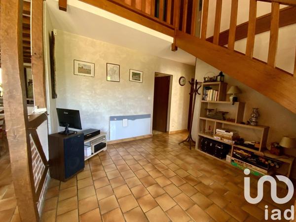 Maison d’architecte 8 pièces de 148 m² à Gièvres (41130)