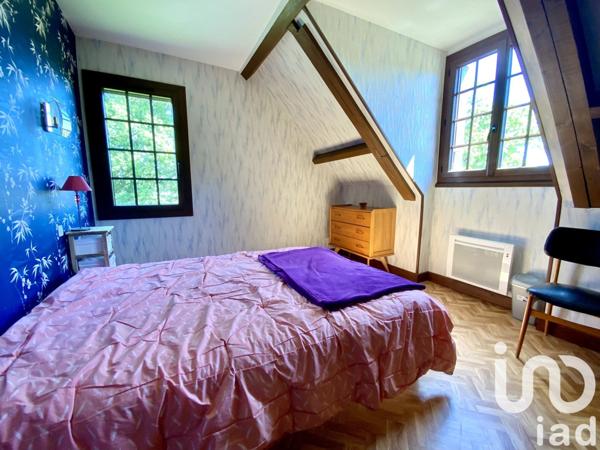 Maison d’architecte 8 pièces de 148 m² à Gièvres (41130)