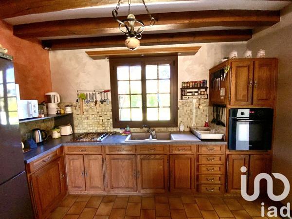 Maison d’architecte 8 pièces de 148 m² à Gièvres (41130)