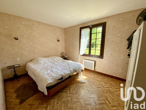 Maison d’architecte 8 pièces de 148 m² à Gièvres (41130)