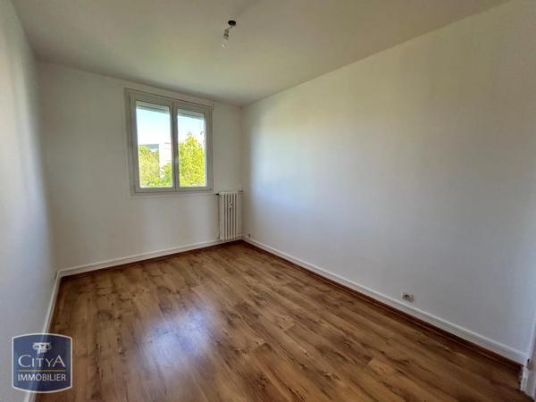 Appartement à louer 3 pièces 58.38m² Charleville-Mézières (08000)