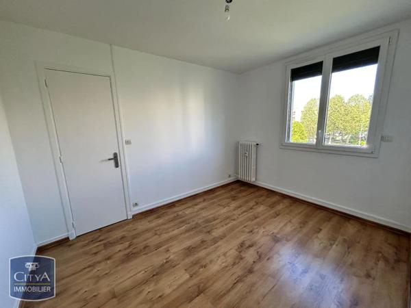 Appartement à louer 3 pièces 58.38m² Charleville-Mézières (08000)