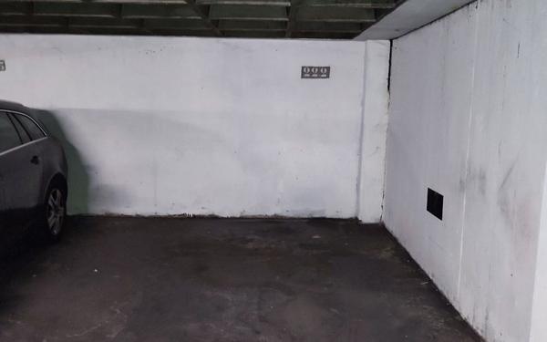 Stationnement à vendre