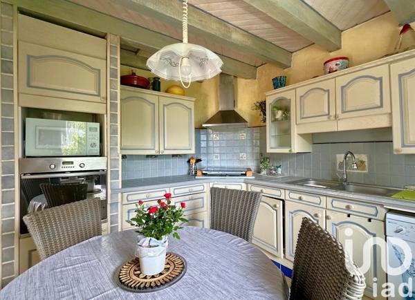 Maison 5 pièces de 135 m² à Viviers-du-Lac (73420)