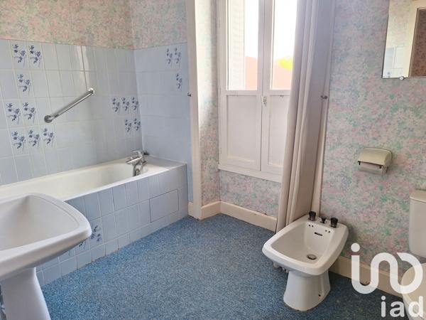 Maison à vendre 5 pièces 122 m² Jussac