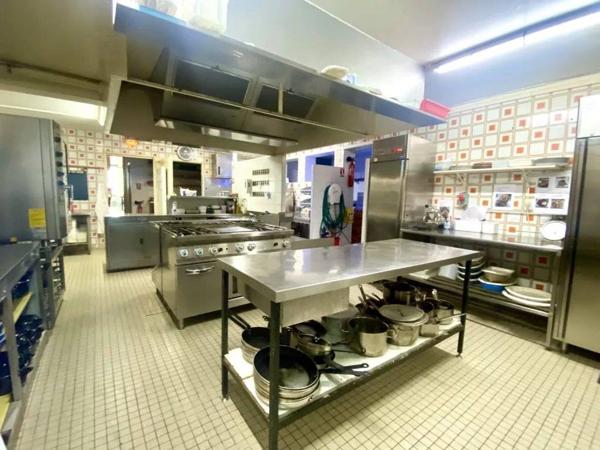 Fonds de commerce - Hôtel Bar Restaurant, face à l'océan, avec vue imprenable