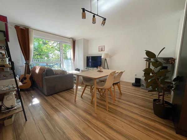 Appartement à vendre à Vannes Ménimur 2 pièces 46 m² dernier étage balcon