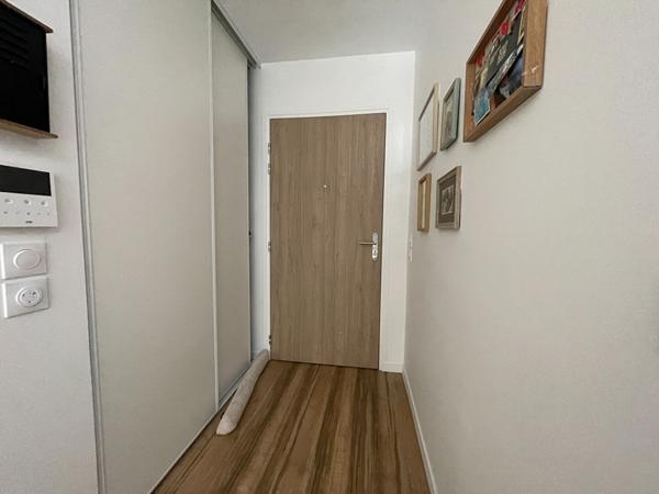 Appartement à vendre à Vannes Ménimur 2 pièces 46 m² dernier étage balcon