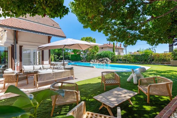 Vente Villa de luxe Cannes 9 Pièces 275 m²
