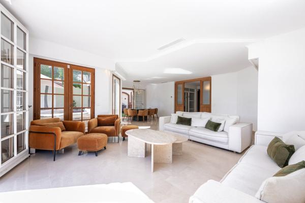 Vente Villa de luxe Cannes 9 Pièces 275 m²