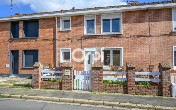 Maison à vendre    3 pièces •  Armentières