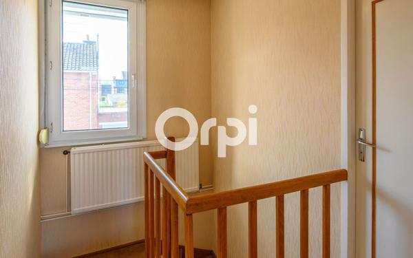 Maison à vendre    3 pièces •  Armentières