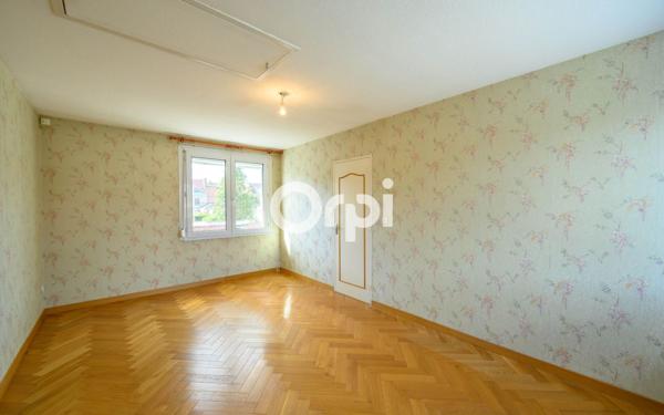 Maison à vendre    3 pièces •  Armentières