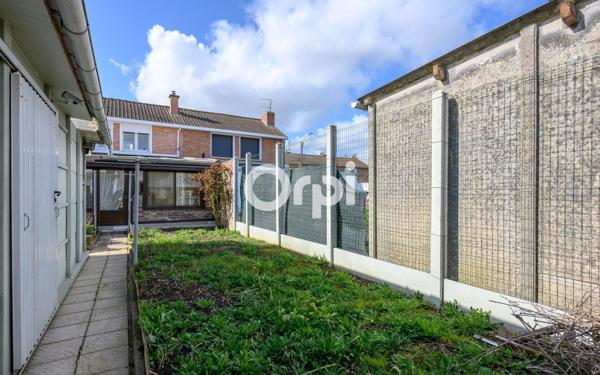 Maison à vendre    3 pièces •  Armentières