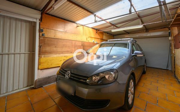 Maison à vendre    3 pièces •  Armentières