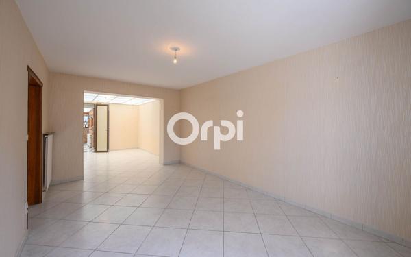 Maison à vendre    3 pièces •  Armentières