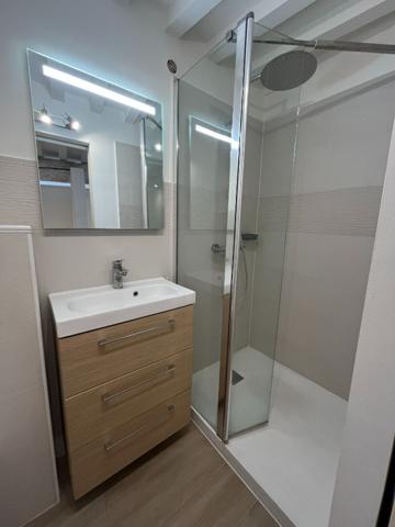 Studio entièrement rénové