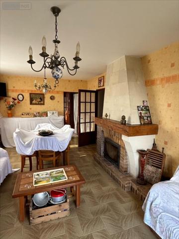 Corps de ferme à vendre à Chaveignes dans l'Indre-et-Loire (37120), ref : 37067-1034600