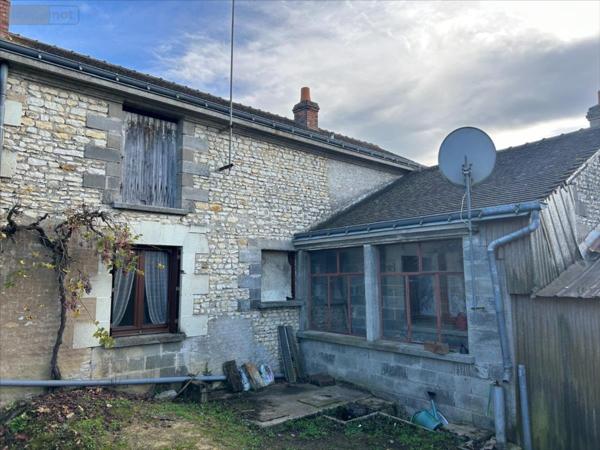 Corps de ferme à vendre à Chaveignes dans l'Indre-et-Loire (37120), ref : 37067-1034600