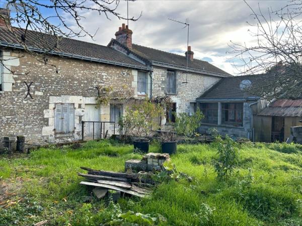 Corps de ferme à vendre à Chaveignes dans l'Indre-et-Loire (37120), ref : 37067-1034600