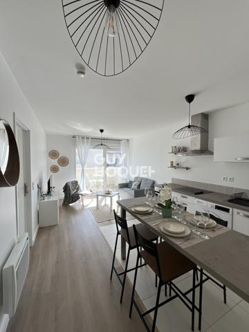 REIMS -  Secteur DAUPHINOT - LOCATION MEUBLÉE - Magnifique type 2 avec balcon et place de parking