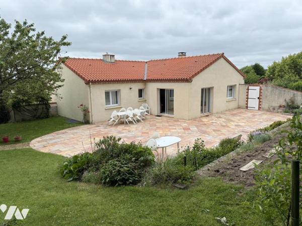 Maison traditionnelle contemporaine