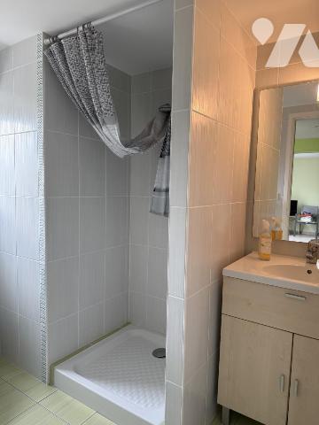 Maison traditionnelle contemporaine