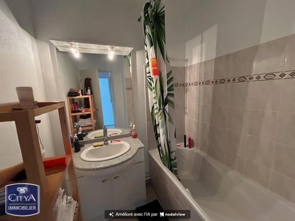 Appartement à vendre 2 pièces 43.59m² Poitiers (86000)