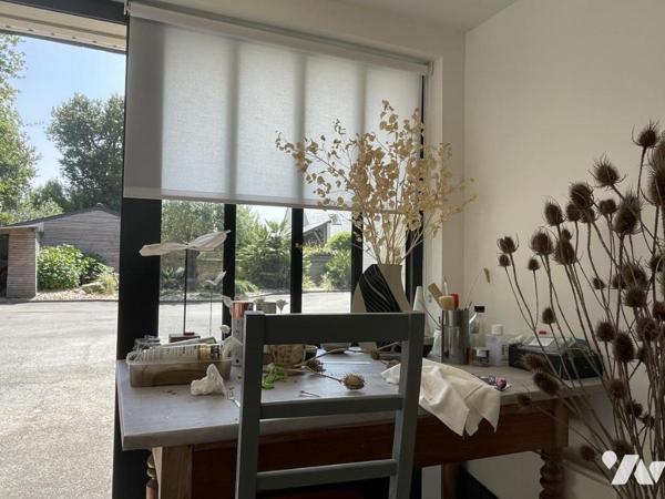 Noyalo – Maison familiale de 200 m² avec piscine et terrasse de 160 m² - DPE B