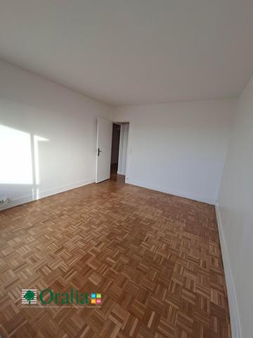 Appartement · Location Paris (75011) 3 pièces · 74m²