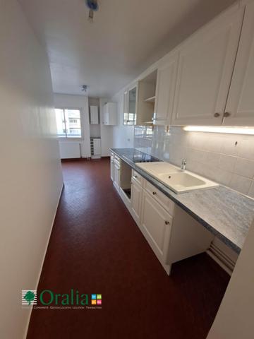 Appartement · Location Paris (75011) 3 pièces · 74m²
