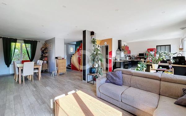 Maison à vendre    5 pièces •  Breuil-le-Vert