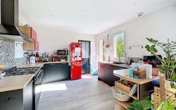 Maison à vendre    5 pièces •  Breuil-le-Vert