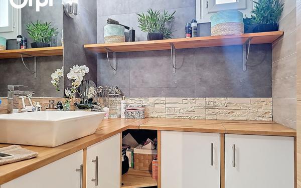 Appartement à vendre    4 pièces •  Annemasse