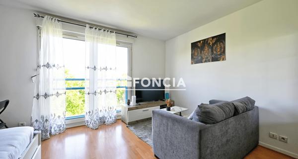À vendre Studio 24.32 m² - Cergy 95800
