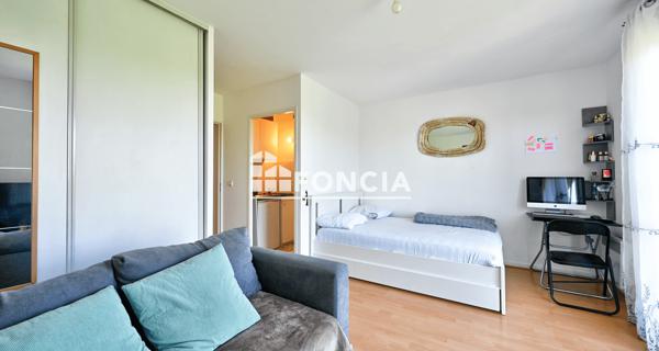 À vendre Studio 24.32 m² - Cergy 95800
