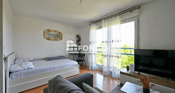 À vendre Studio 24.32 m² - Cergy 95800