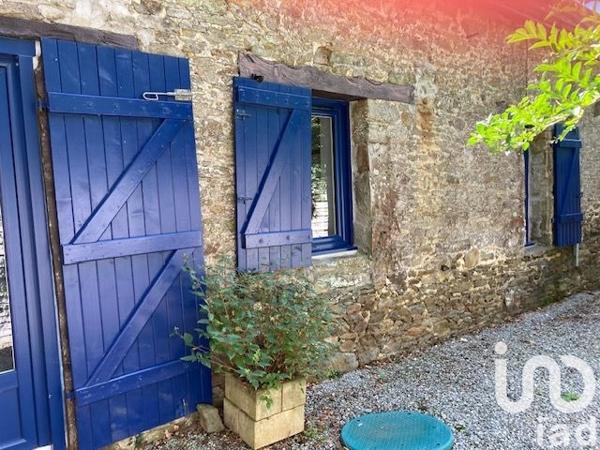 Immeuble à vendre 400 m² Évellys