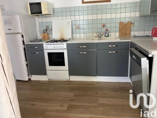Immeuble à vendre 400 m² Évellys