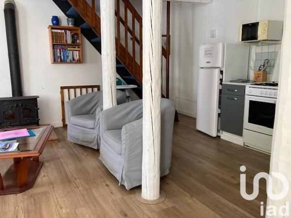 Immeuble à vendre 400 m² Évellys