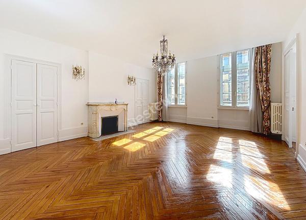 Appartement Montauban 3 pièces 125 m2 avec garage en centre ville