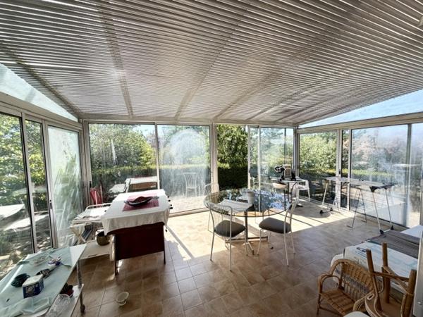 Maison
         7 pièces
        - 135 m² Exclusivité 247 000 € *