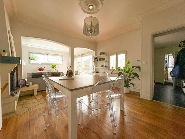 A VENDRE Maison Angers LES JUSTICES de 3 chambres + bureau, garage et jardin