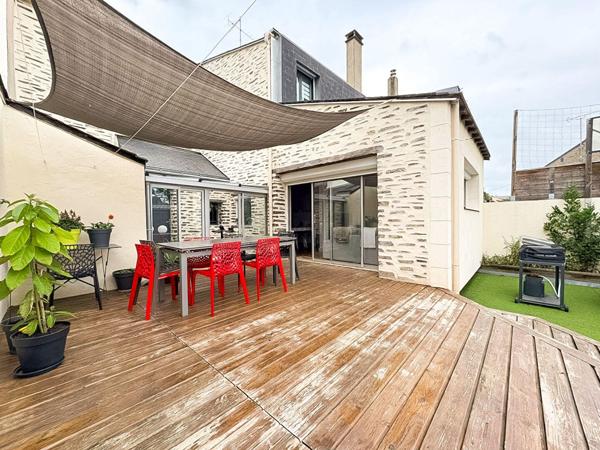 A VENDRE Maison Angers LES JUSTICES de 3 chambres + bureau, garage et jardin