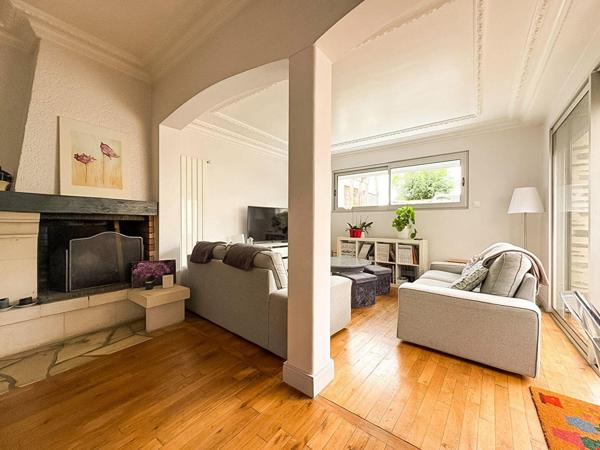 A VENDRE Maison Angers LES JUSTICES de 3 chambres + bureau, garage et jardin