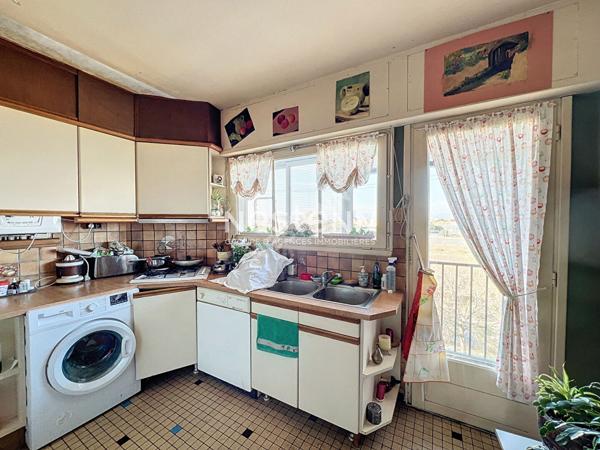 A VENDRE - PERPIGNAN - APPARTEMENT - T4