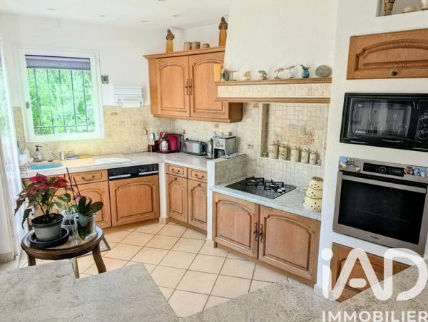 Maison à vendre 5 pièces 126 m² Collobrières